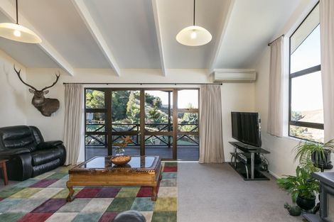 Photo of property in 140 Seafield Road, Eskdale, Napier, 4182