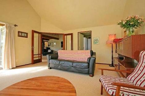 Photo of property in 33a Ferry Road, Clive, 4102