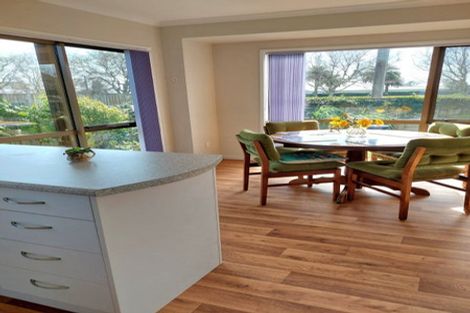 Photo of property in Trackside Villas, 50/91 Mako Mako Road, Levin, 5510