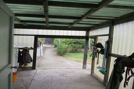 Photo of property in 244 Tinopai Road, Matakohe, 0593