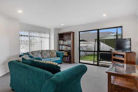 Photo of property in 54 Fairfax Crescent, Pyes Pa, Tauranga, 3112
