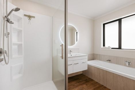 Photo of property in 12 Brendan Close, Omokoroa, 3114