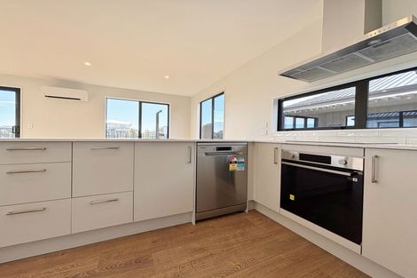 Photo of property in 19 Mckerrow Street, Marshland, Christchurch, 8083