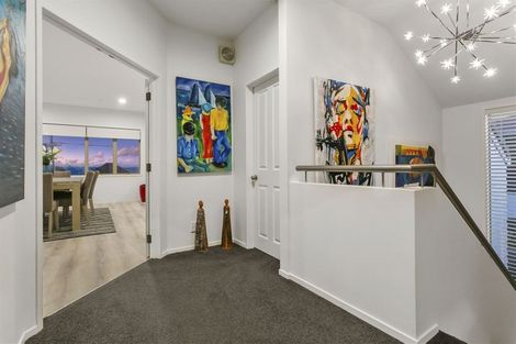 Photo of property in 1/148 Beach Road, Campbells Bay, Auckland, 0630