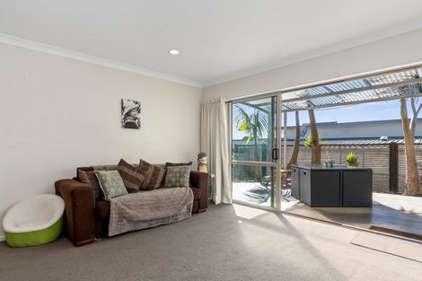 Photo of property in 194 Castlewold Drive, Bethlehem, Tauranga, 3110