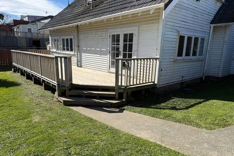Photo of property in 526 Adelaide Road, Berhampore, Wellington, 6023