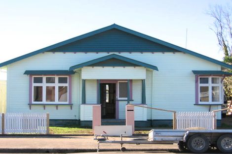 Photo of property in 5 Pirie Street, Palmerston North, 4410