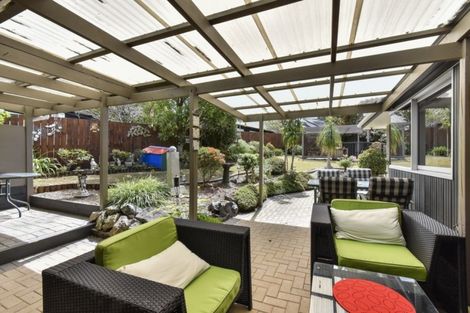 Photo of property in 11 Freshney Place, Hillpark, Auckland, 2102