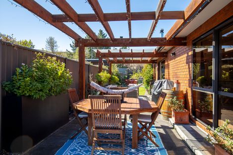 Photo of property in 23 Albert Drive, Clyde, 9330