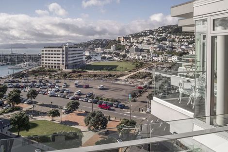 Photo of property in Piermont Apartments, 8a/82 Cable Street, Te Aro, Wellington, 6011