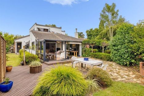 Photo of property in 15 Galway Place, Te Puke, 3119