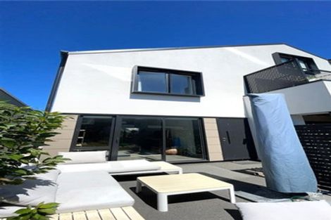 Photo of property in 21 Landsdowne Terrace, Cashmere, Christchurch, 8022