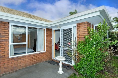 Photo of property in 4/7 Dilworth Street, Riccarton, Christchurch, 8011