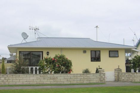 Photo of property in 8 Whittaker Street Foxton Horowhenua District