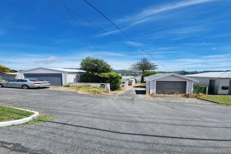 Photo of property in 10 Chesterton Street, Johnsonville, Wellington, 6037