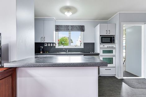 Photo of property in 20 Pamela Place, Deanwell, Hamilton, 3206