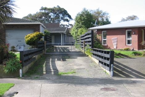 Photo of property in 21 Frimley Street, Awapuni, Palmerston North, 4412
