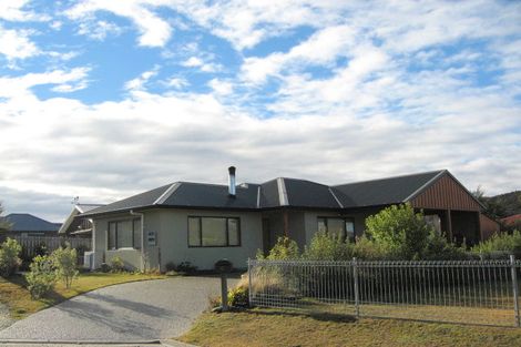 Photo of property in 6 Achilles Place, Wanaka, 9305