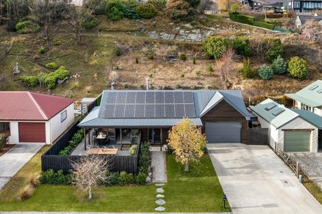 Photo of property in 41 Mcdonnell Road, Arrowtown, 9302