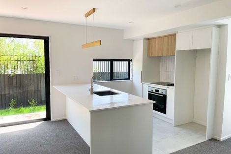 Photo of property in 16 Kipax Place, Riccarton, Christchurch, 8011