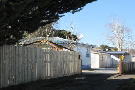 Photo of property in 12 Orpheus Place, Papakura, 2110