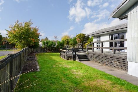 Photo of property in 28 Tennyson Drive, Owhata, Rotorua, 3010