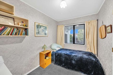 Photo of property in 2/17 Townshend Crescent, Greenmeadows, Napier, 4112