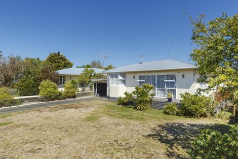 Photo of property in 8 Miles Place, Awapuni, Palmerston North, 4412