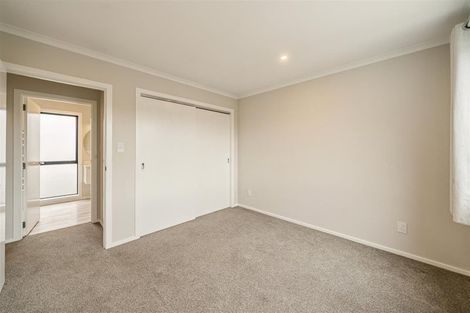 Photo of property in 8 Desert Gold Lane, Wallaceville, Upper Hutt, 5018