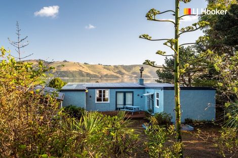 Photo of property in 28 Otakou Golf Course Road, Otakou, Dunedin, 9077