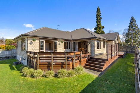 Photo of property in 114 Burwood Road, Matamata, 3400