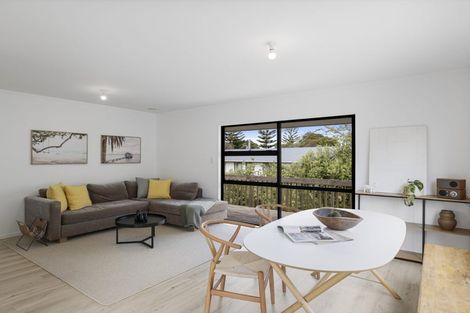 Photo of property in 4 Thelma Road, Mangawhai Heads, Mangawhai, 0505