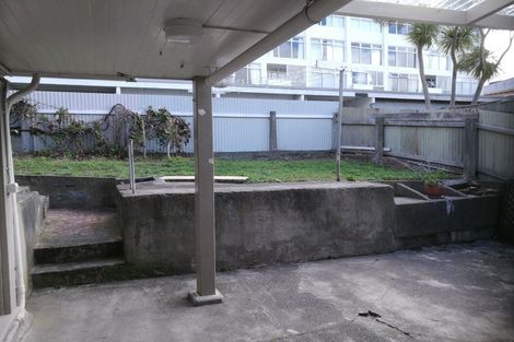 Photo of property in 76 Majoribanks Street, Mount Victoria, Wellington, 6011