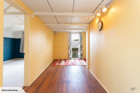 Photo of property in 28 Erin Crescent, Mairehau, Christchurch, 8013