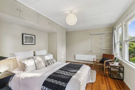 Photo of property in 26 Sidlaw Street, Strathmore Park, Wellington, 6022