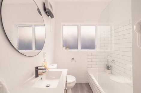 Photo of property in 51 Diamond Avenue, Spreydon, Christchurch, 8024