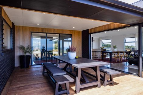 Photo of property in 791 Dover Road, Okato, New Plymouth, 4374