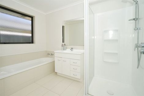 Photo of property in 28 Kawariki Drive, Baverstock, Hamilton, 3200