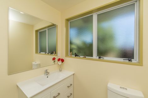 Photo of property in 2/125 Hawthornden Road, Avonhead, Christchurch, 8042