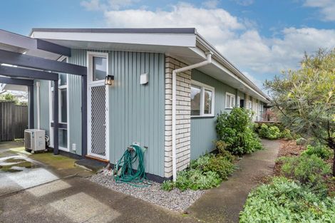 Photo of property in 37 Kent Street, Levin, 5510