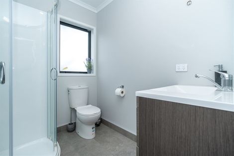 Photo of property in 2/10 Greta Street, Glenview, Hamilton, 3206