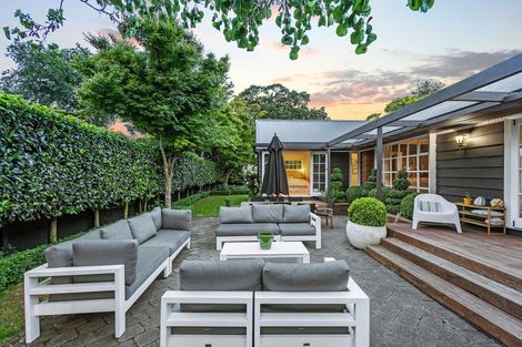 Photo of property in 233 Clyde Road, Burnside, Christchurch, 8053