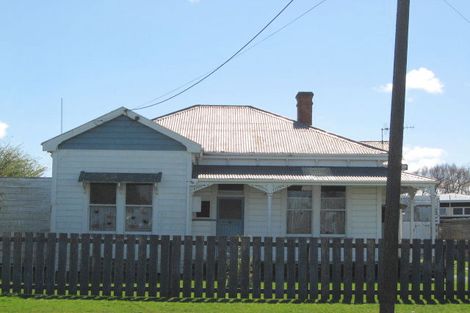 Photo of property in 24 Hunia Street, Marton, 4710