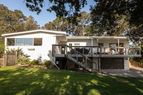 Photo of property in 20 Moana Drive, Tanners Point, Katikati, 3177