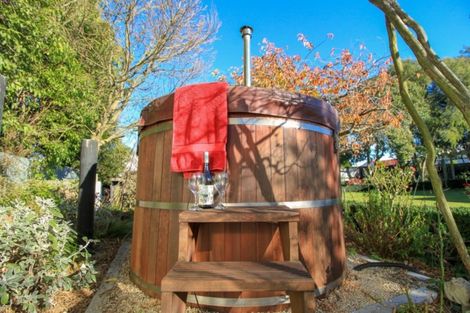 Photo of property in 21 Torlesse Crescent, Darfield, 7510