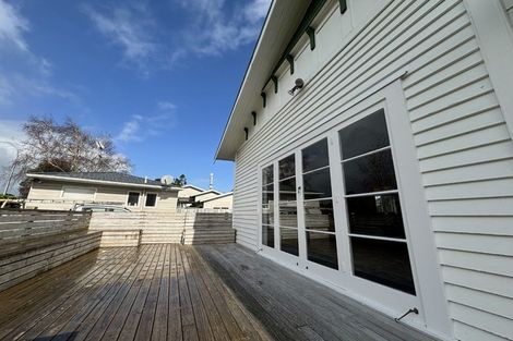 Photo of property in 66 Helvetia Road, Pukekohe, 2120