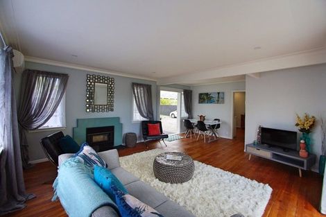 Photo of property in 1/33 Cosgrave Road, Papakura, 2110
