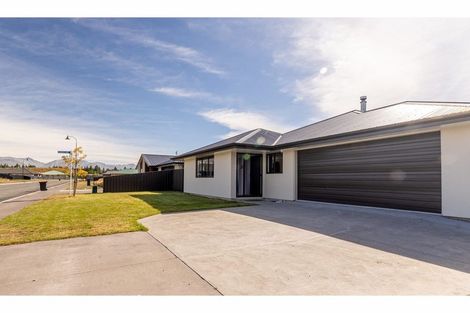 Photo of property in 27 Lakeland Avenue, Twizel, 7901