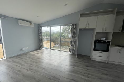 Photo of property in 105 Mahia Road, Wattle Downs, Auckland, 2103