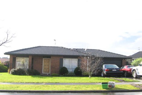 Photo of property in 8 Dulwich Place, Burswood, Auckland, 2013